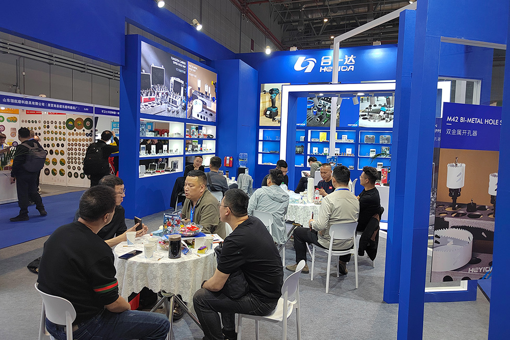 Making a Debut at Shanghai International Hardware Exhibition, Company's New Products Draw Warm Response